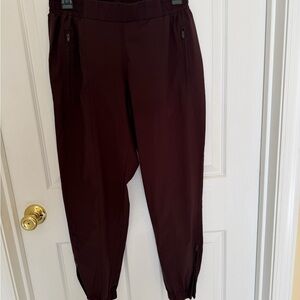 Women's Burgundy Ankle Pants